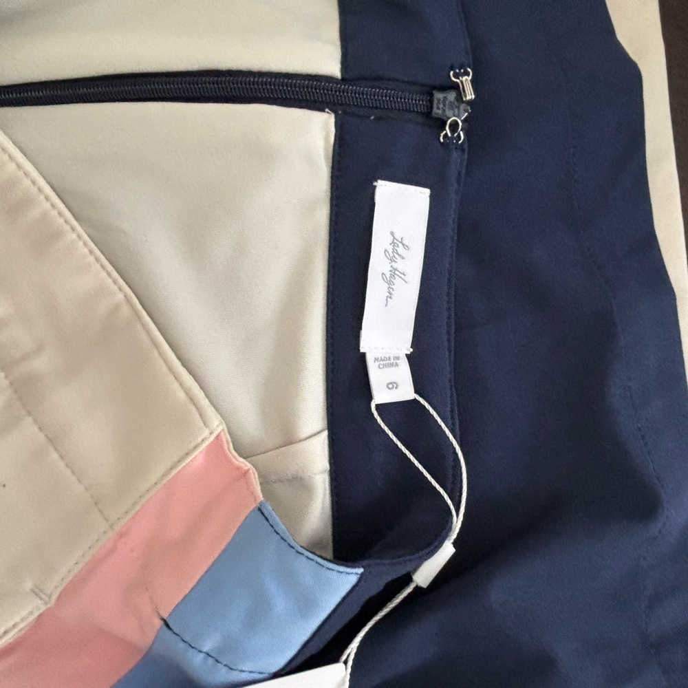 Stylish Navy and Cream Pants